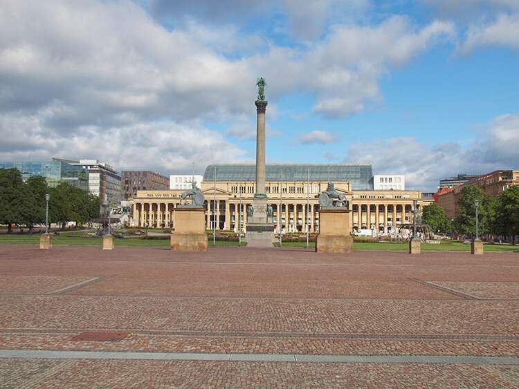 Schlossplatz bei Stuttgart